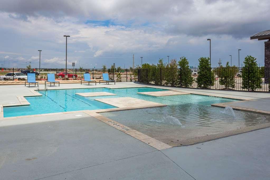 La Quinta Inn & Suites By Wyndham Lubbock Southwest Facilities photo